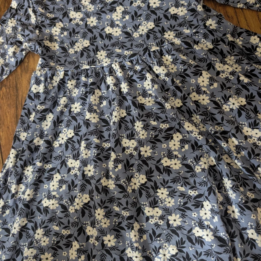 $ Sweet Bamboo Grey‎ Floral Twirl Dress